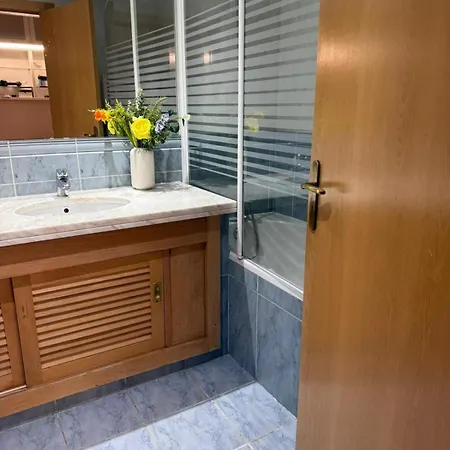 3br Family-sized Flat In Lumiar * リスボン