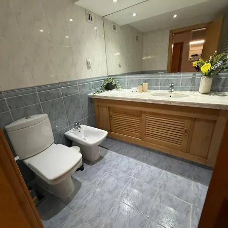 3br Family-sized Flat In Lumiar Apartment *