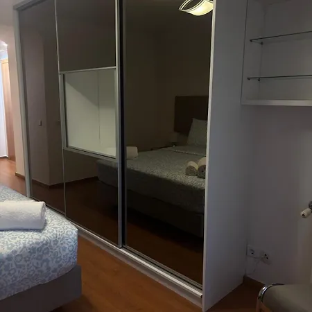 Apartment 3br Family-sized Flat In Lumiar Lisbon