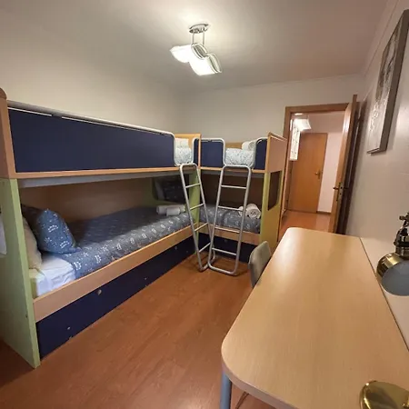 Apartment 3br Family-sized Flat In Lumiar *