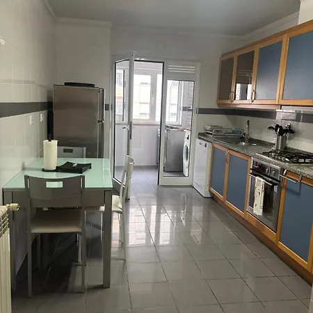 Apartment 3br Family-sized Flat In Lumiar Lisbon