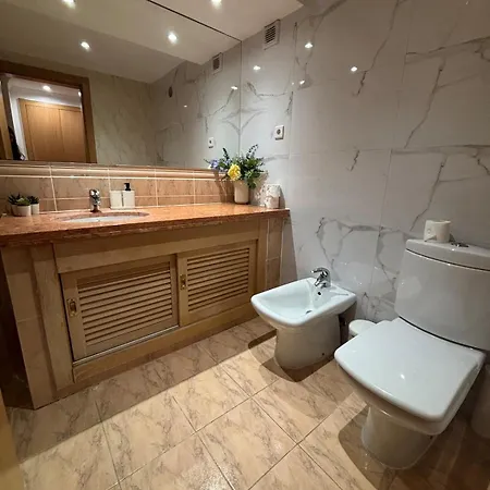 3br Family-sized Flat In Lumiar * Lissabon