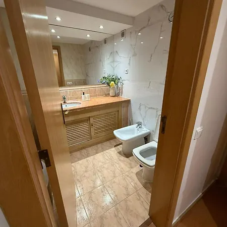 3br Family-sized Flat In Lumiar * ליסבון