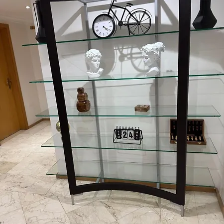 3br Family-sized Flat In Lumiar *